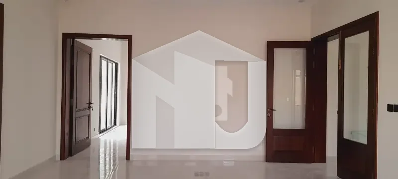 Brand-New 7-Bedroom House for Rent in F-8, Islamabad Margalla Hills View, photo 8