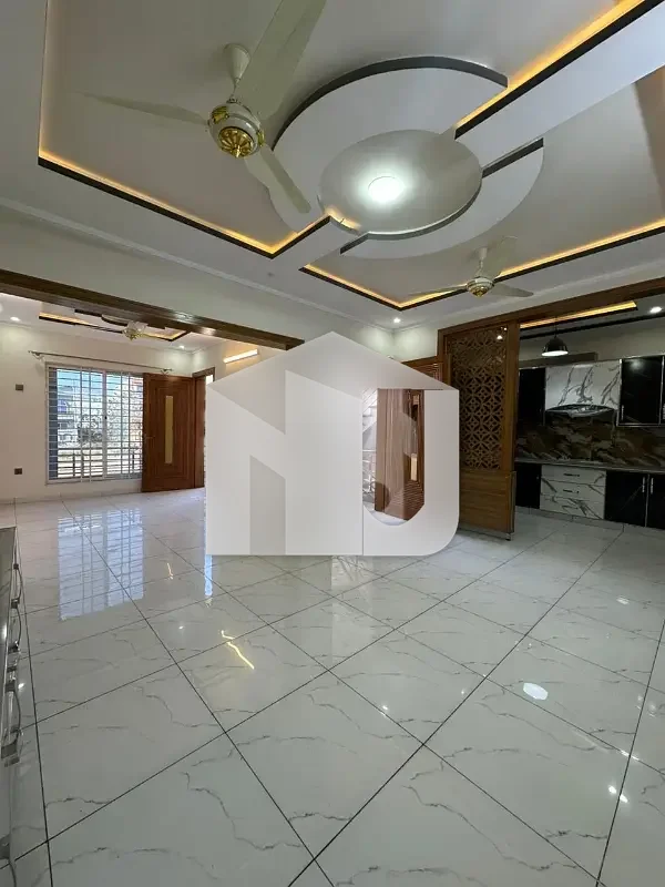 6 Marla Brand New Luxury Double Storey House Located At Very Prime Location Of I14 Available For Rent, photo 9