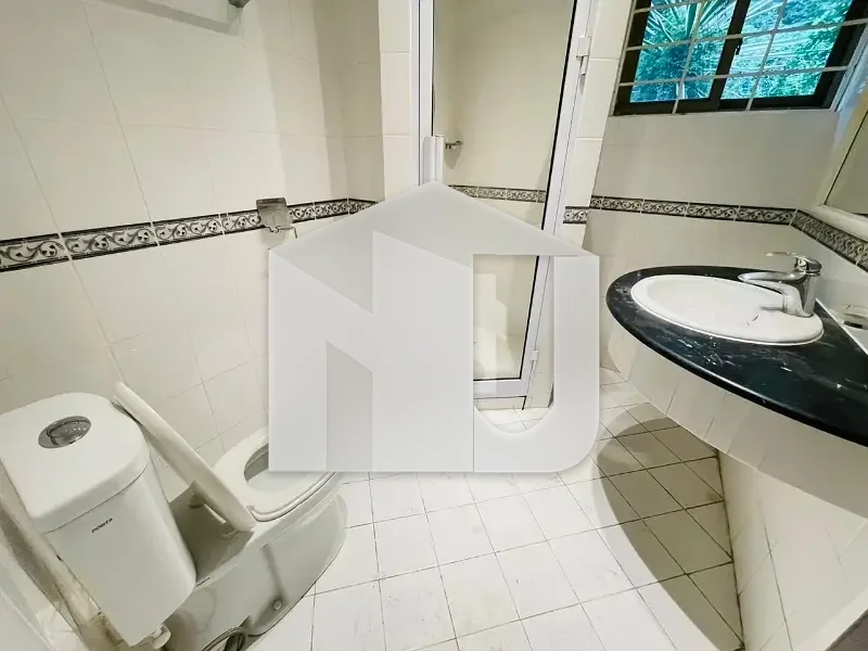 Luxury House On Extremely Prime Location Available For Rent In Islamabad, photo 11