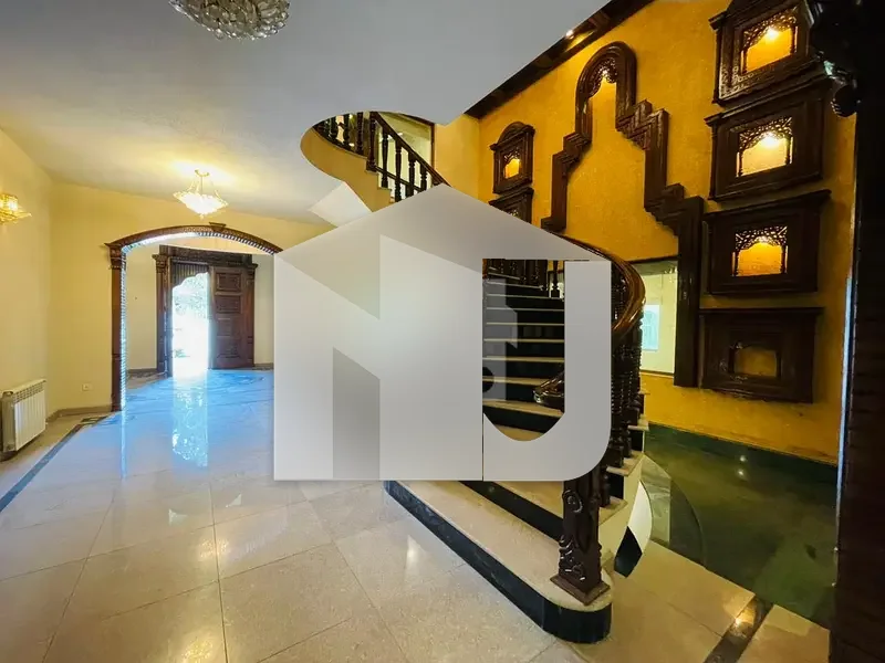 F-7 Margalla Facing Triple Story House Available For Rent ., photo 2