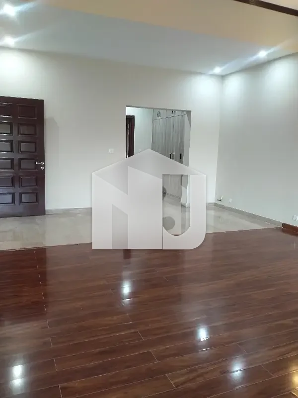 F-11 Fully Renovated Full House For Rent, photo 14