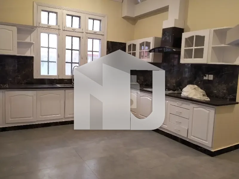F-11 Fully Renovated Full House For Rent, photo 15