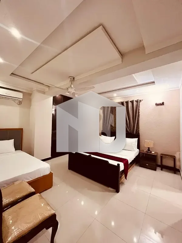 fully furnished 14 beds 15 washrooms House For Rent, photo 6
