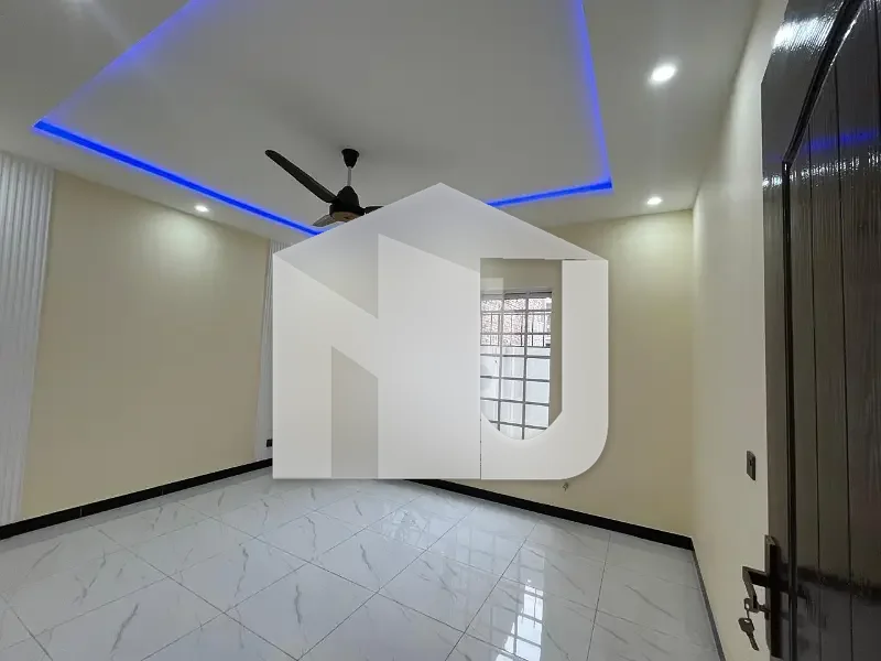 Mpchs Multi Gardens B-17 Islamabad House, photo 7