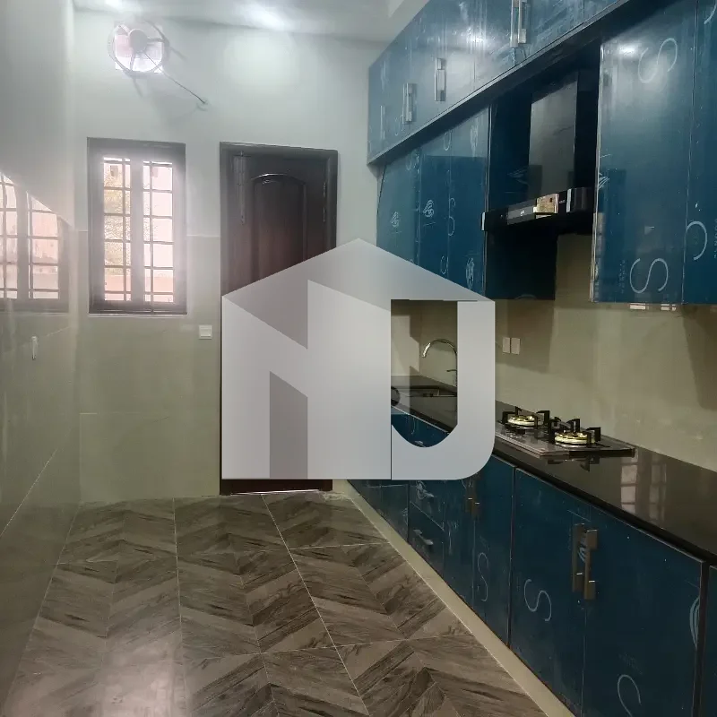 brand New luxury designer 10 Marla house for rent in D12  near markaz, photo 8