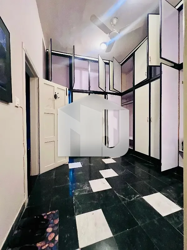 G-6 Beautiful Furnished House, photo 13