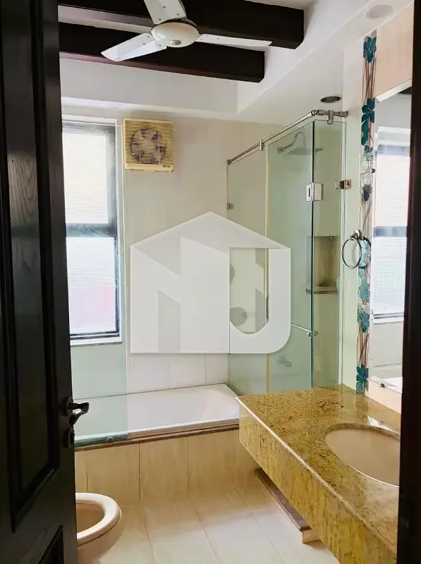F-7 Ambassador Level House For Rent, photo 9