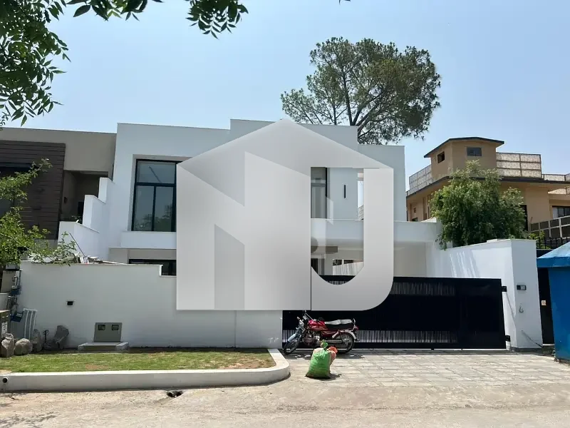 F-7 Ambassador Level House For Rent