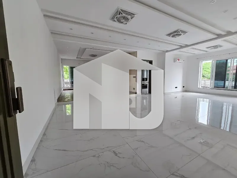 G-6 Ambassador Level House For Rent, photo 3