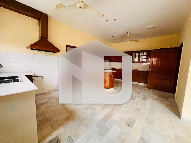 F-7 Beautiful House For Rent, photo 6