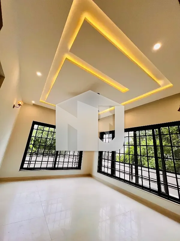 F-7 Brand New Ambassador Level House, photo 16