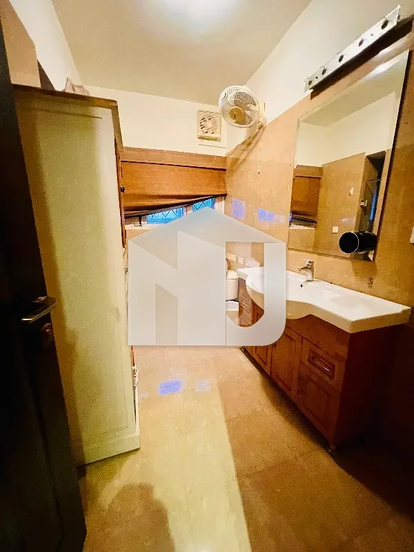 F-6 Most Beautiful House For Rent, photo 23