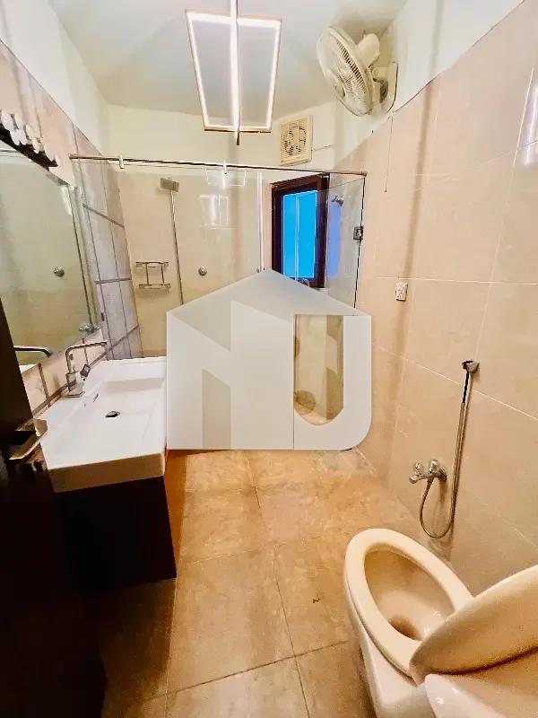 F-6 Most Beautiful House For Rent, photo 10