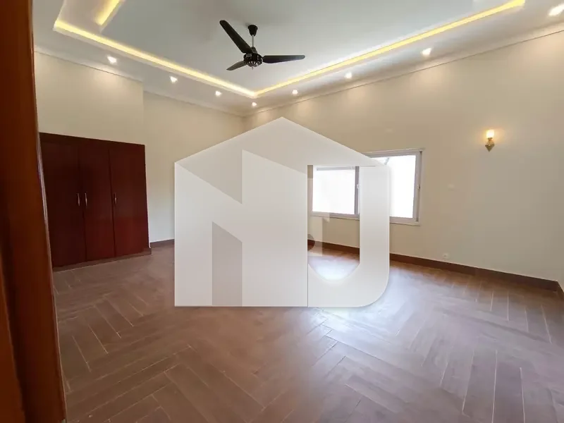 Beautiful House Available For Rent On Prime Location, photo 20