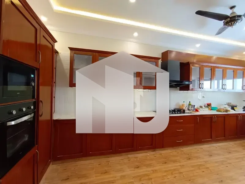 Beautiful House Available For Rent On Prime Location, photo 8