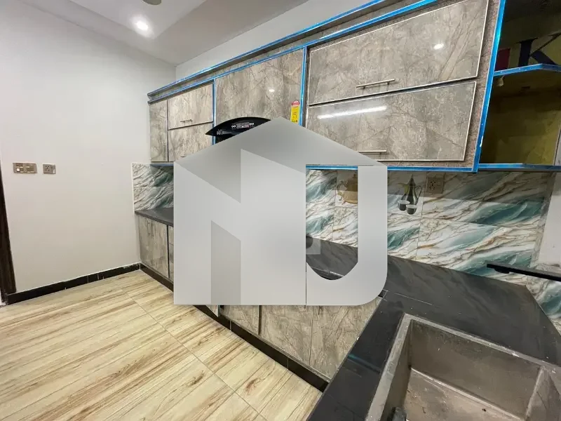 1 kanal house available for rent, photo 9