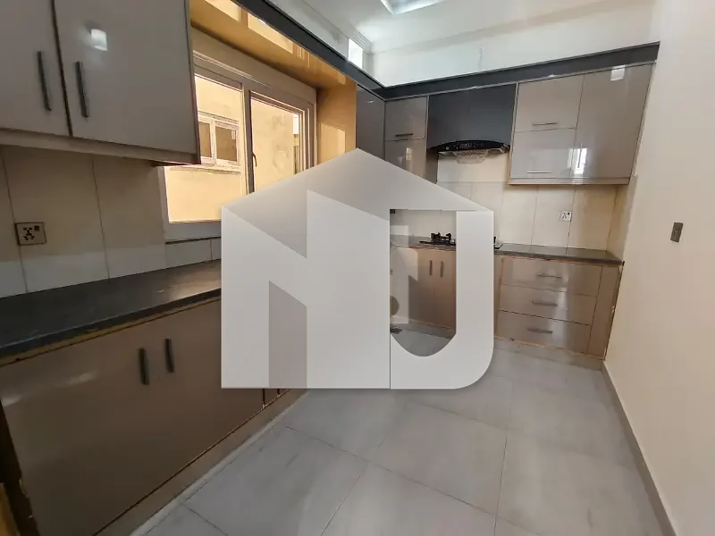 12 Marla Full House Available For Rent, photo 8