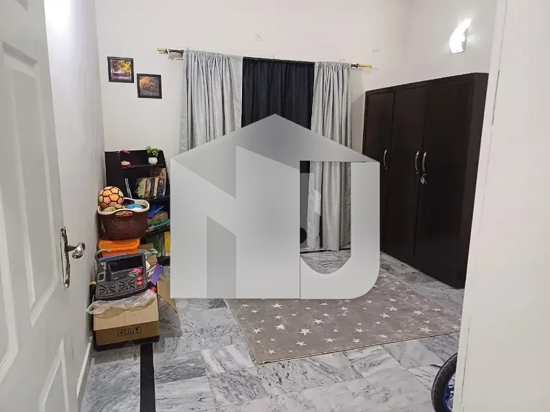 12 Marla upper portion available for rent in CBR TOWN PHASE 1 with All facility's, photo 12