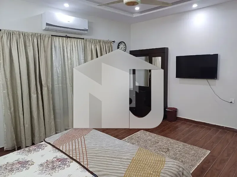 12 Marla upper portion available for rent in CBR TOWN PHASE 1 with All facility's, photo 10