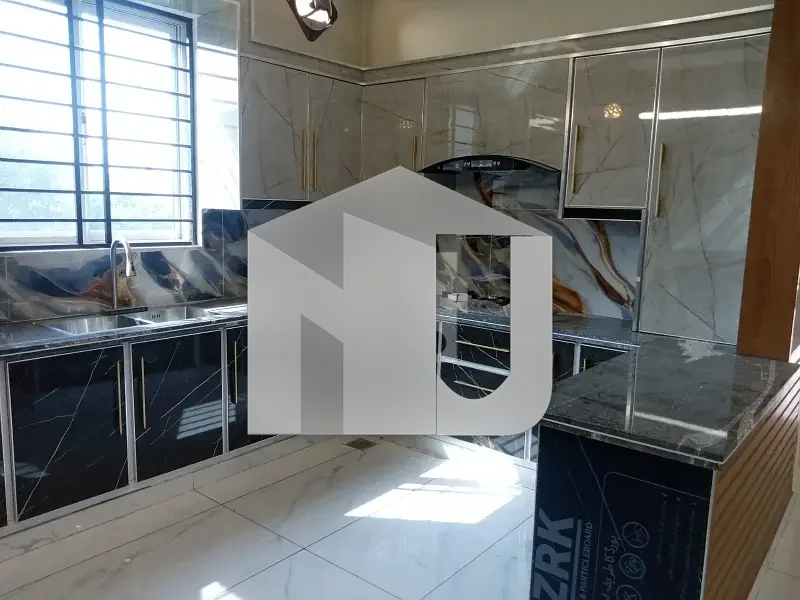 10 Marla Brand New Double Story House For Rent, photo 5