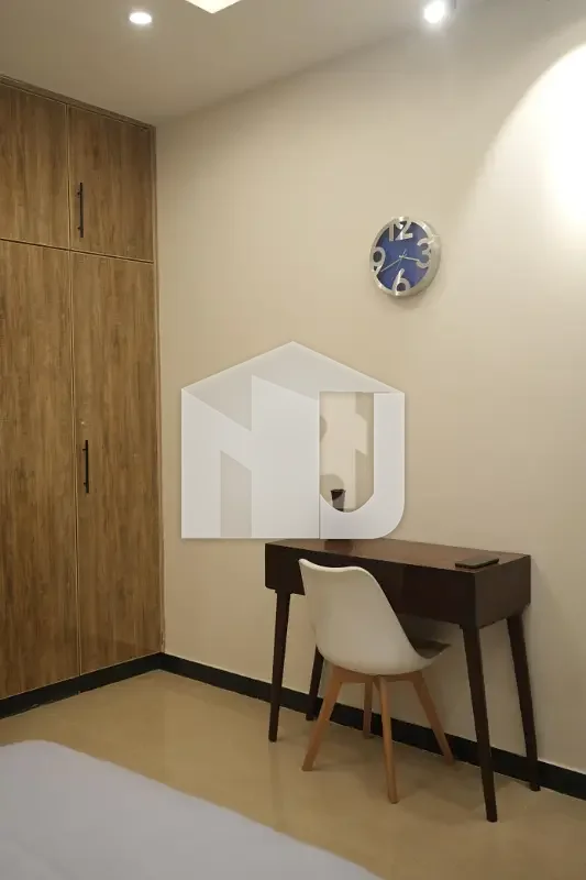 E-11 Islamabad 14marla Fully Furnished House For Rent 6bed with washroom Drawing Dining Tvl Kichen Servant Room parking Gas Electric, photo 5