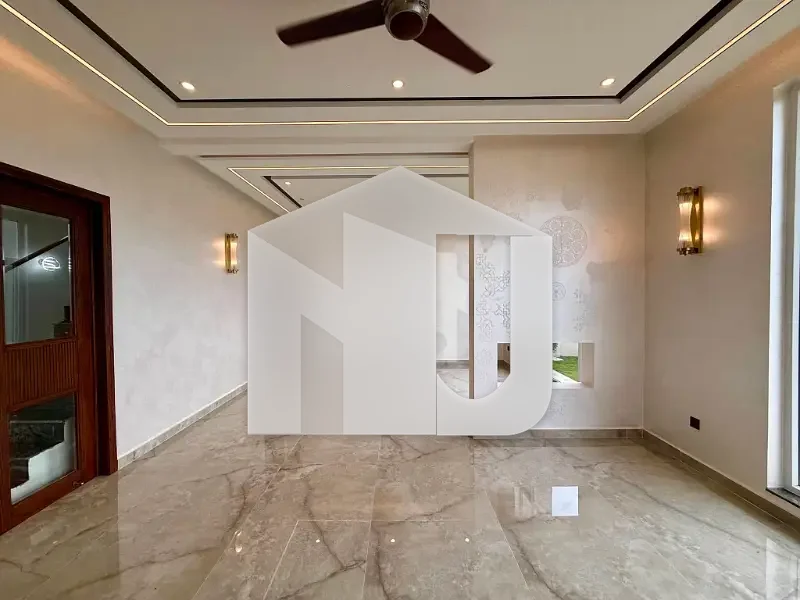 ONE KANAL BRAND NEW DESIGNER HOUSE FOR RENT IN DHA PHASE 2 ISLAMABAD, photo 8