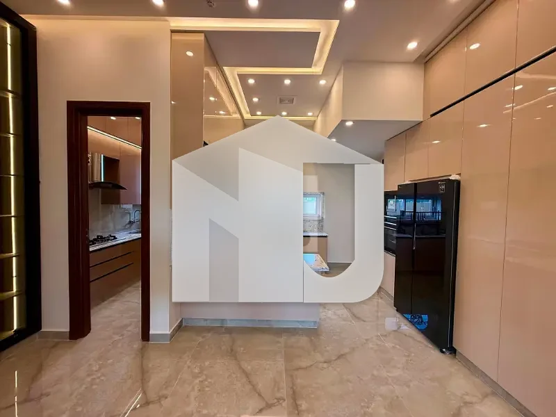 ONE KANAL BRAND NEW DESIGNER HOUSE FOR RENT IN DHA PHASE 2 ISLAMABAD, photo 12