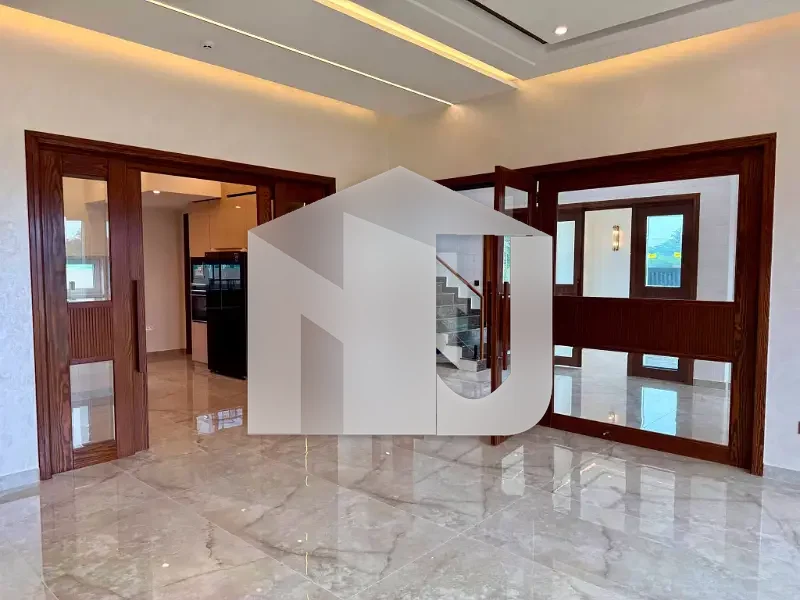 ONE KANAL BRAND NEW DESIGNER HOUSE FOR RENT IN DHA PHASE 2 ISLAMABAD, photo 11