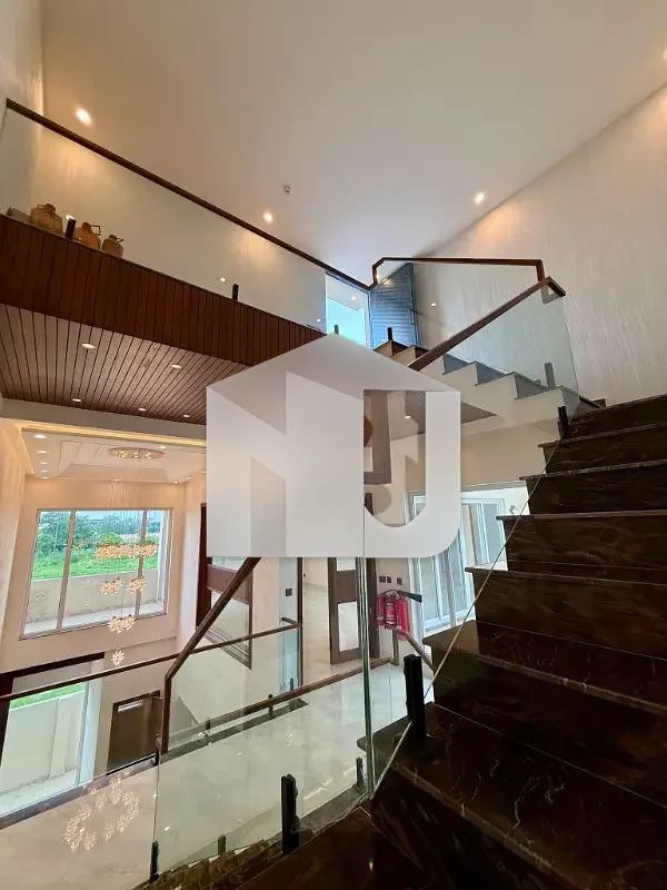 ONE KANAL BRAND NEW DESIGNER HOUSE FOR RENT IN DHA PHASE 2 ISLAMABAD, photo 21