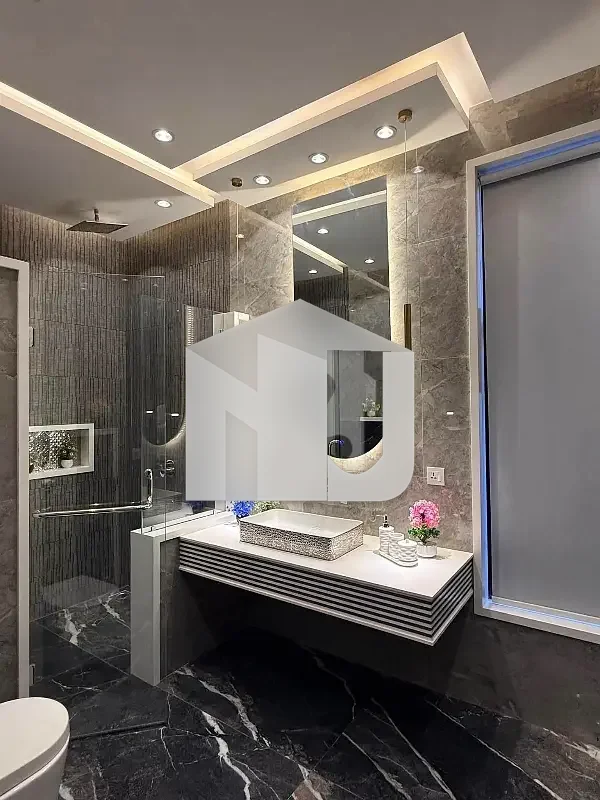 1 Kanal Brand New Designer House For Rent In DHA Phase 2 Islambad, photo 6