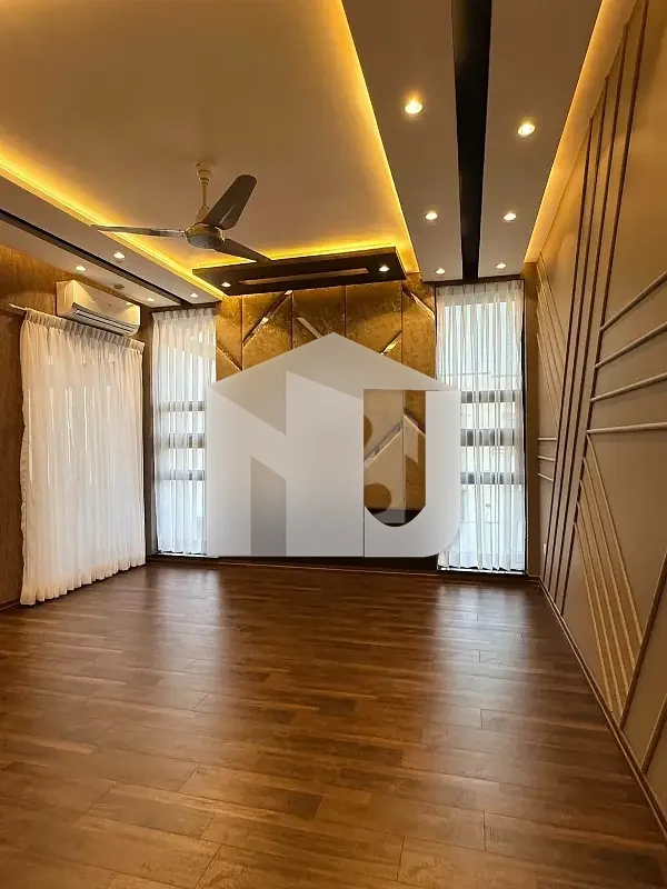 1 Kanal Brand New Designer House For Rent In DHA Phase 2 Islambad, photo 7