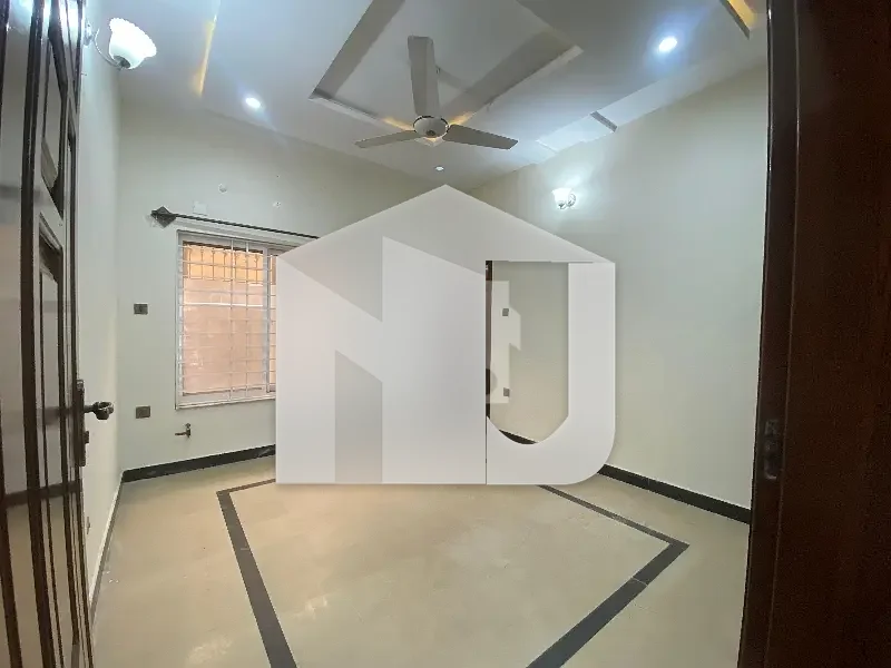 This Is Your Chance To Buy House In G-14/4 Islamabad, photo 6