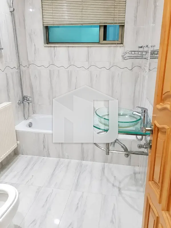 E-11-3 MPCHS Out Classic Location Brand new Triple Storey Full House For Rent, photo 6