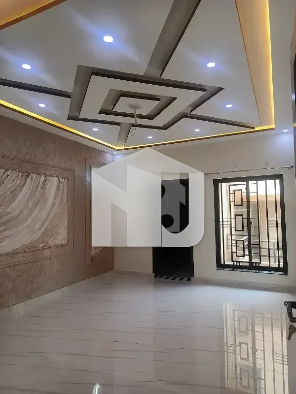 Ideally Located House For Rent In Faisal Hills Available