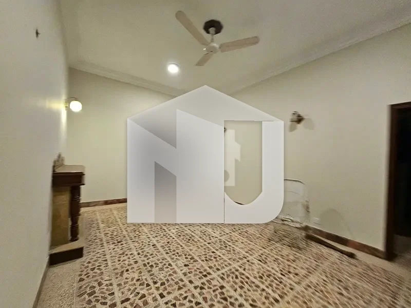 HOUSE FOR RENT IN F-8, photo 10