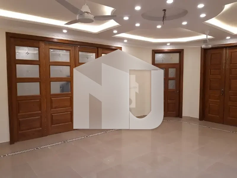 F10 House 2 Kanal 1022 Square Yard 12 Bed