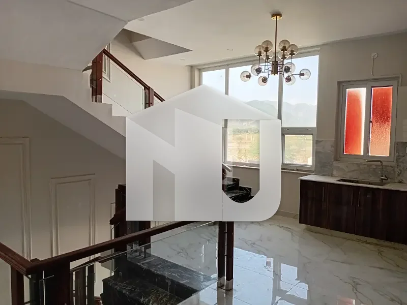 500 Sq Yard Luxury House Available for Rent in E-11 Multi, photo 29
