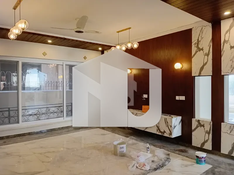 500 Sq Yard Luxury House Available for Rent in E-11 Multi, photo 23