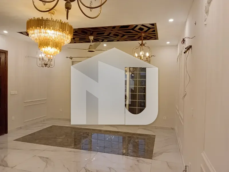 500 Sq Yard Luxury House Available for Rent in E-11 Multi, photo 14