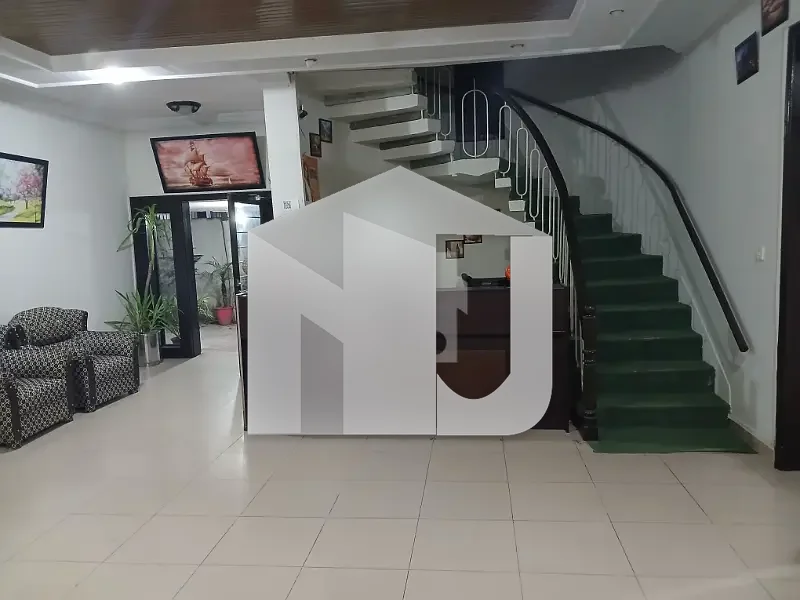 12 bed house for rent in F-8, Islamabad, photo 9