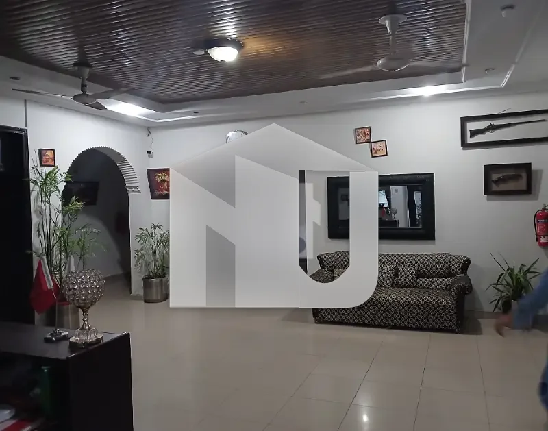 12 bed house for rent in F-8, Islamabad