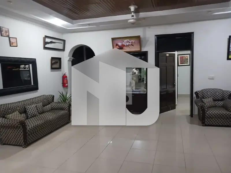 12 bed house for rent in F-8, Islamabad, photo 15