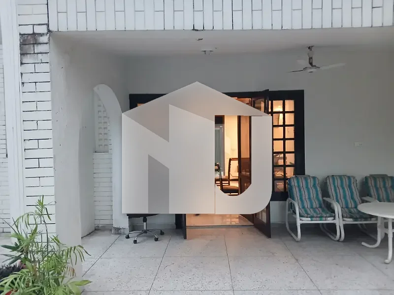 12 bed house for rent in F-8, Islamabad, photo 20