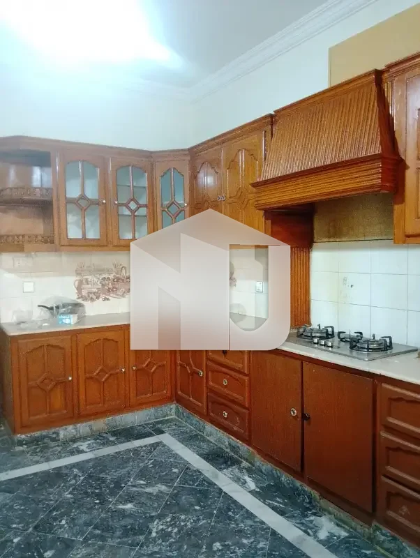 1 Kanal Luxury 6-Bedroom Double Storey House for Rent I-8/3 Islamabad, photo 8