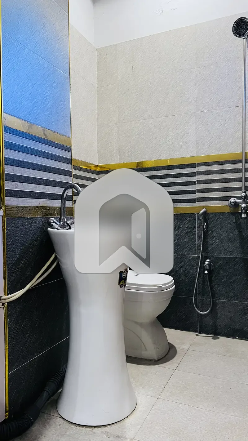 Studio Fully Furnished Flate For Rent All Facilities Available 24/7 Lift 24/7 Water Cctv Cameras Security Parking Familly Building, photo 7