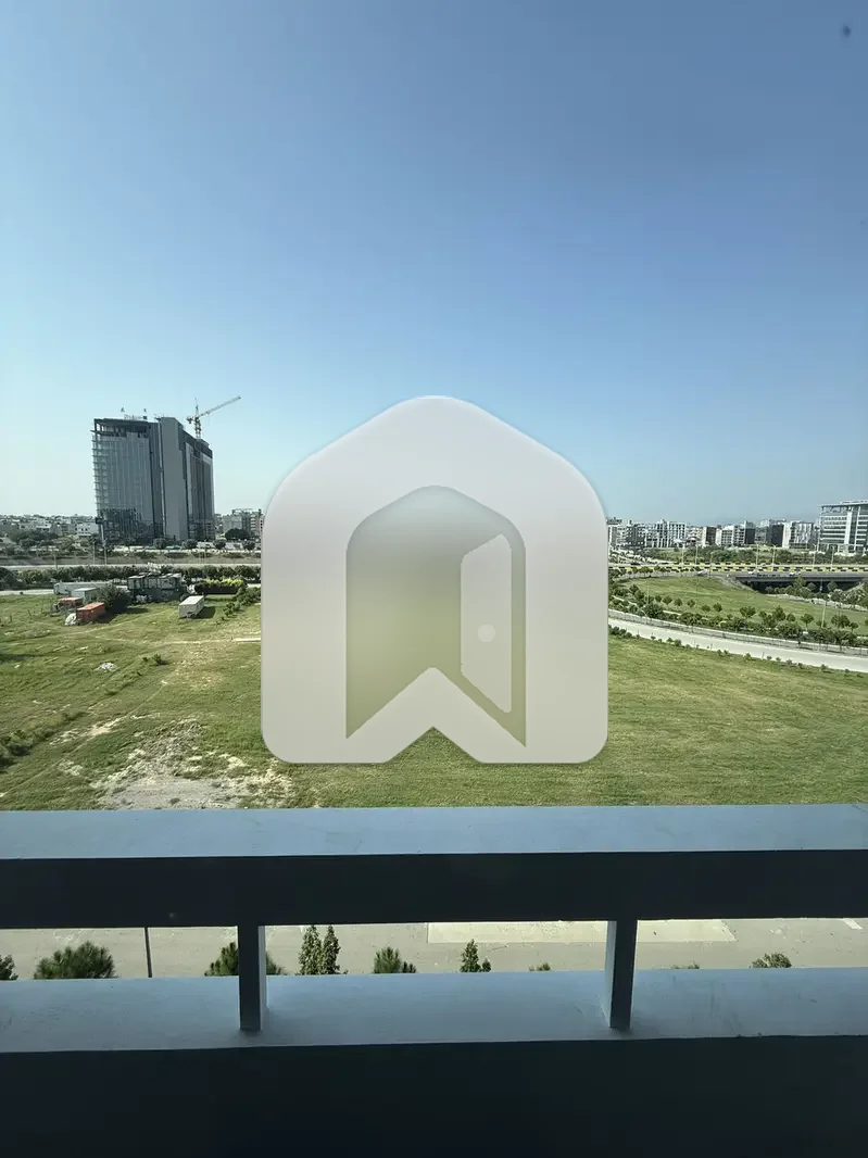 View Facing 1 Bed Apartment