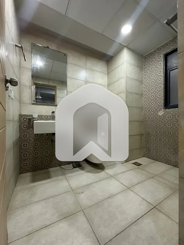 E-11 Two Bedrooms Luxurious Unfurnished Apartment Available For Rent, photo 14