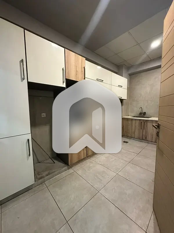 E-11 Two Bedrooms Luxurious Unfurnished Apartment Available For Rent, photo 8