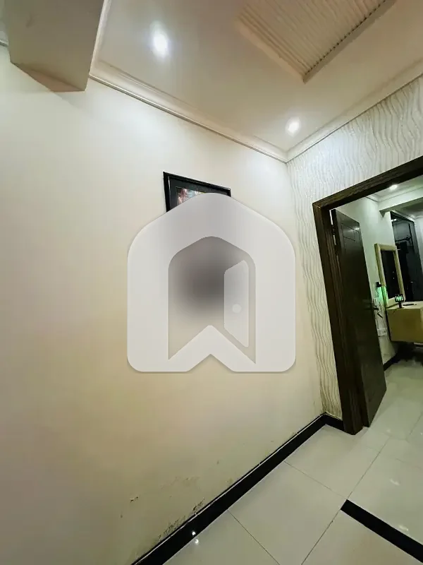 E-11 One Master Bedroom Fully Furnished Apartment Available For Rent, photo 7