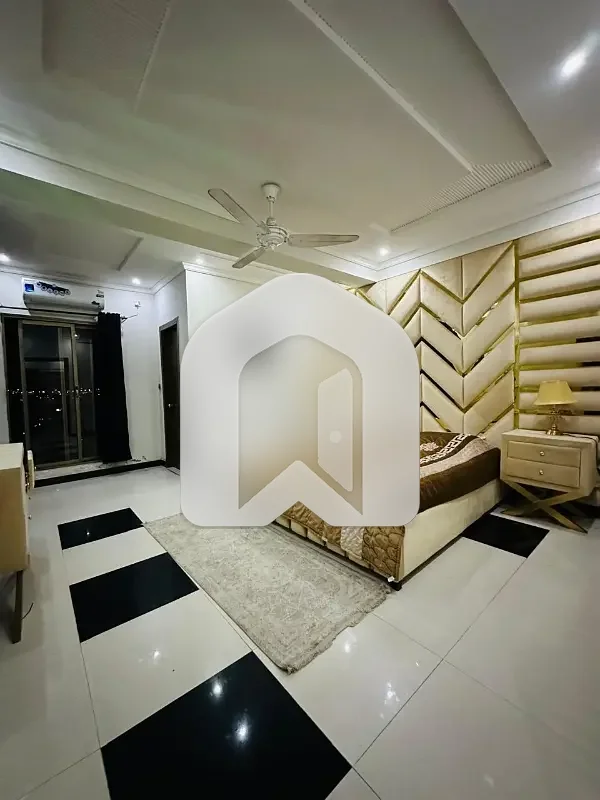 E-11 One Master Bedroom Fully Furnished Apartment Available For Rent, photo 2
